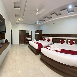 King Room Two King Beds